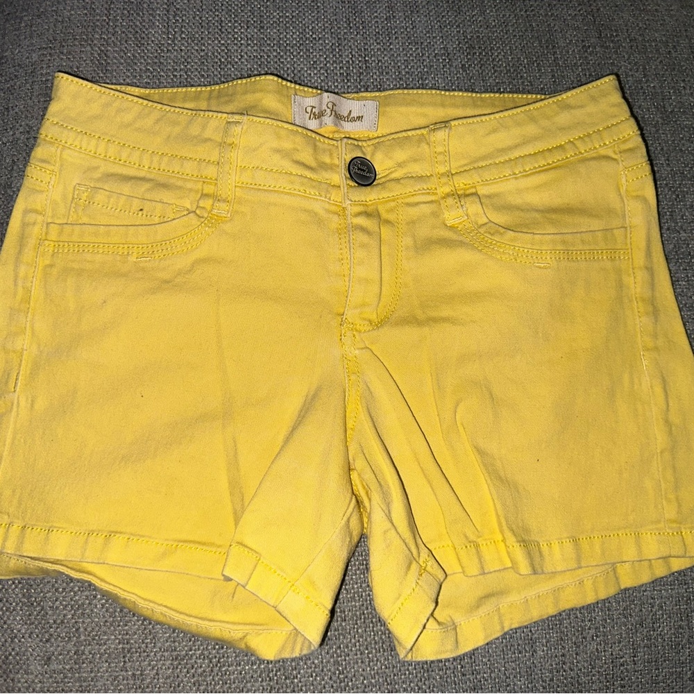 Bright buttery midi shorts
